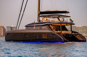 SUNREEF 80 ECO: A GREEN YACHTING REVOLUTION_image