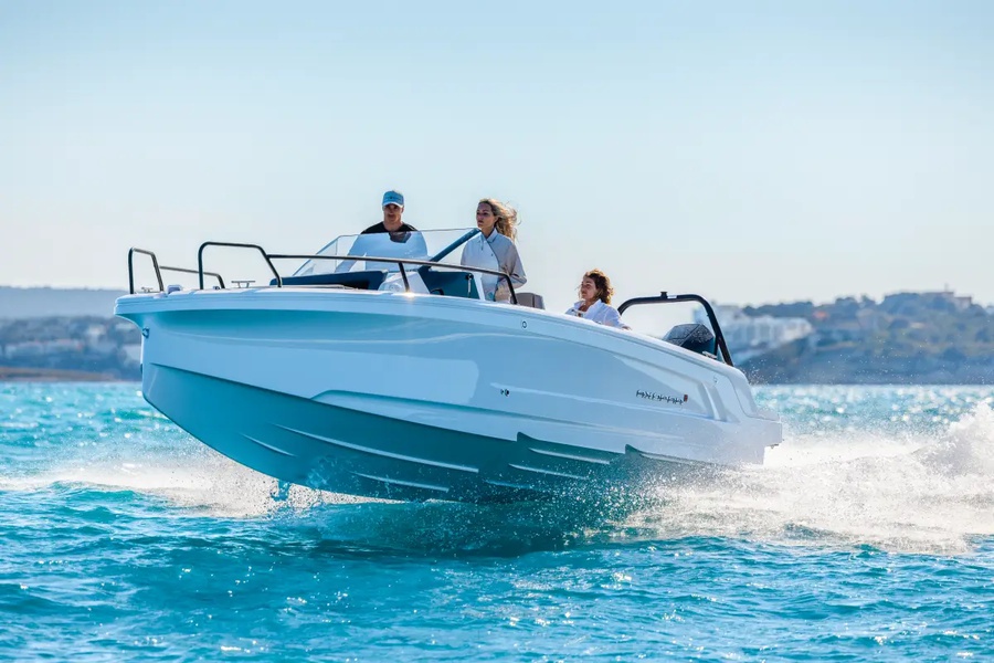new boat Axopar / All Axopar Boats / 25 Cross Bow_image