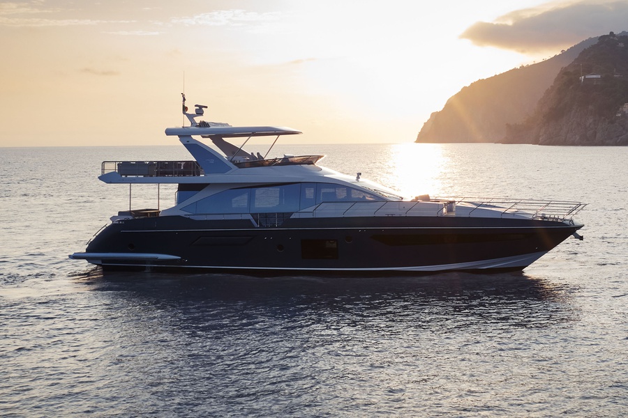 new boat Azimut / Flybridge / 72_image